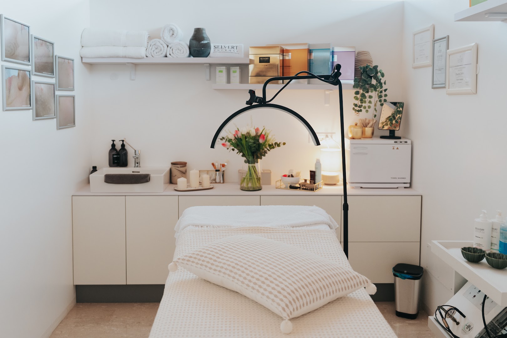 Beauty Lounge | Claudia Zemin - Trucco permanente e trattamenti viso · Foto 1